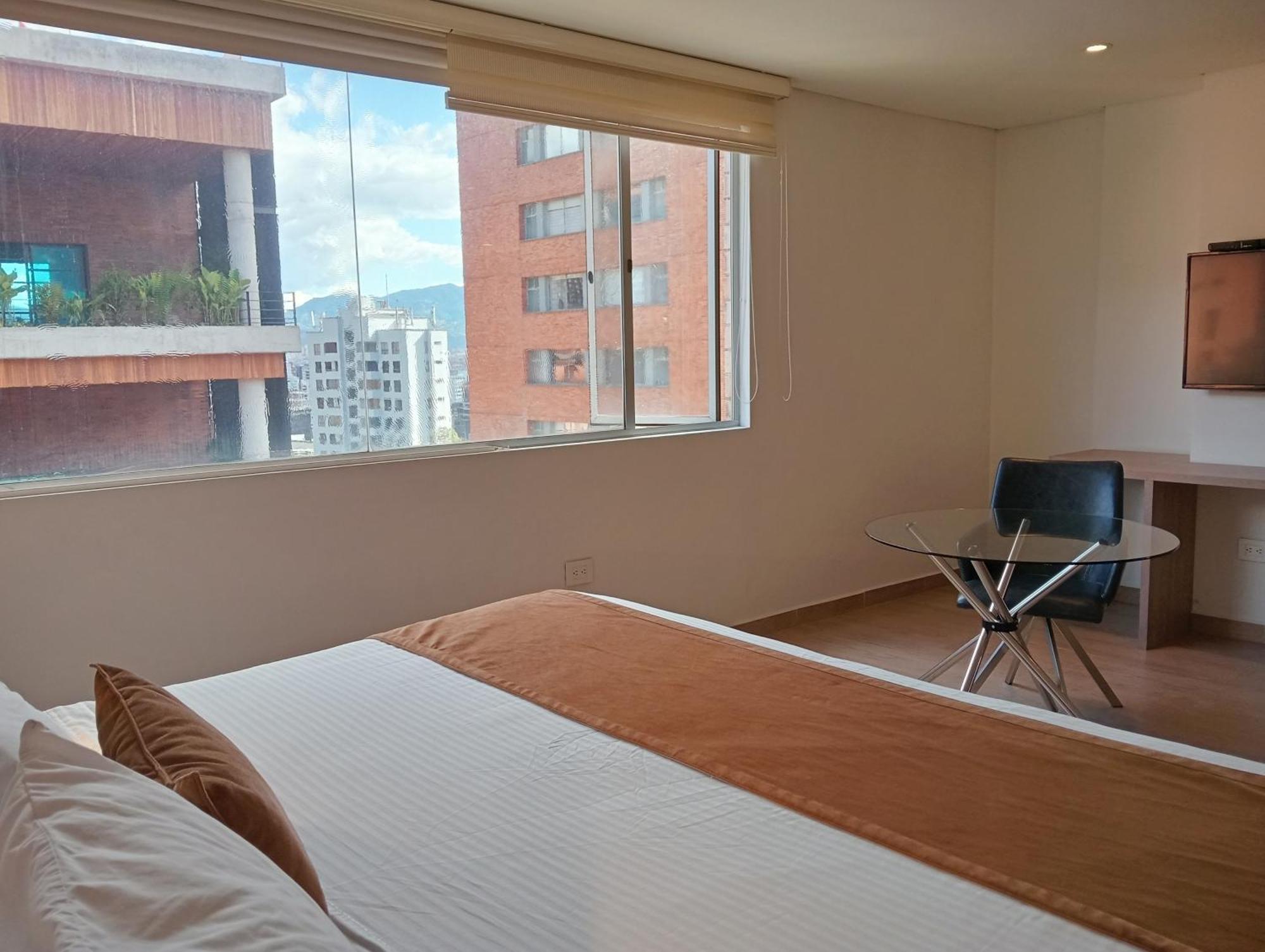 Hotel Lomas 10 Medellin By Dico Esterno foto