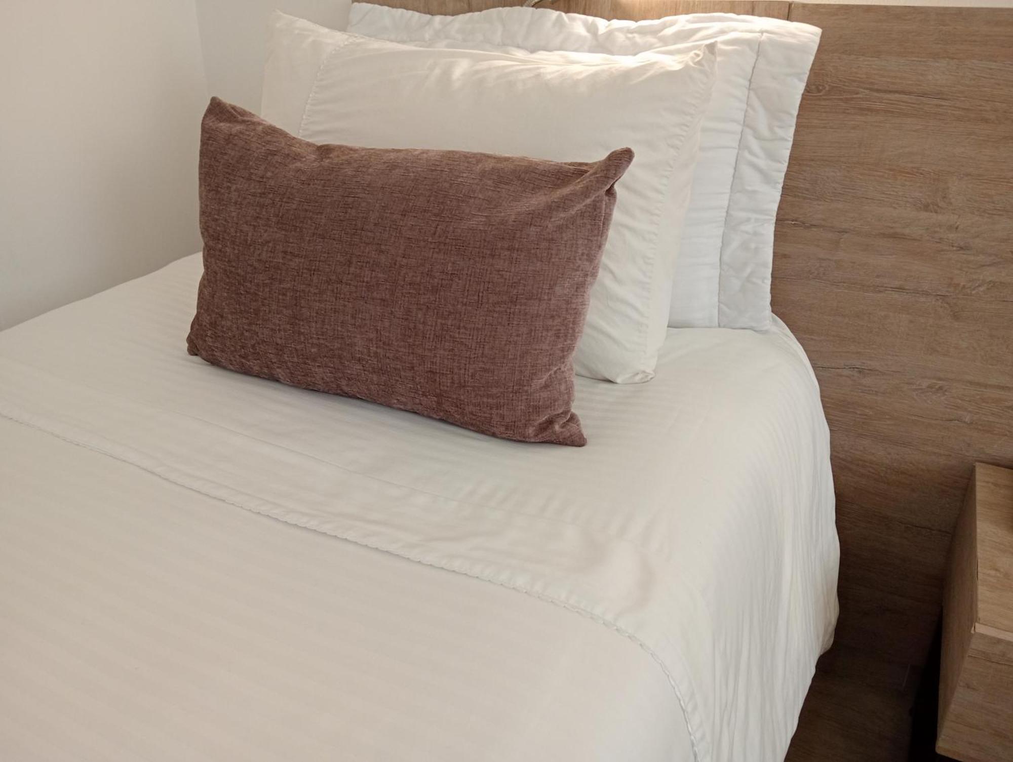 Hotel Lomas 10 Medellin By Dico Esterno foto